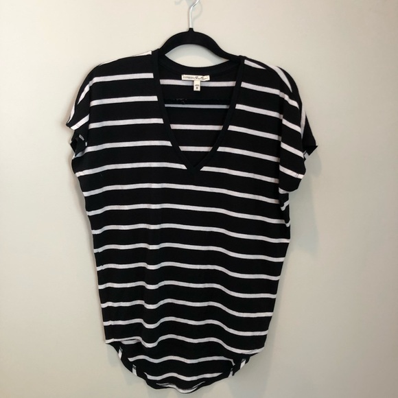Express Tops - Express T-Shirt